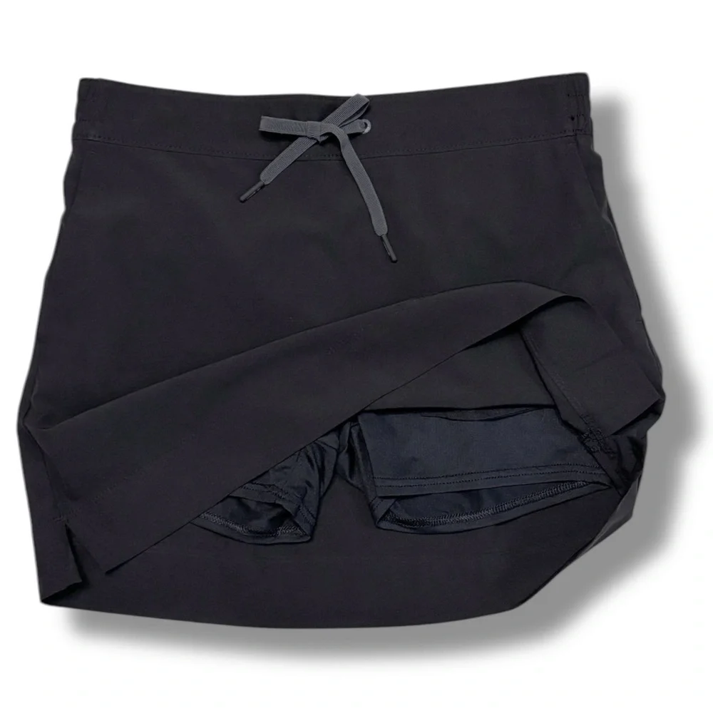 SPEEDO Black Swim Skorts Size Small